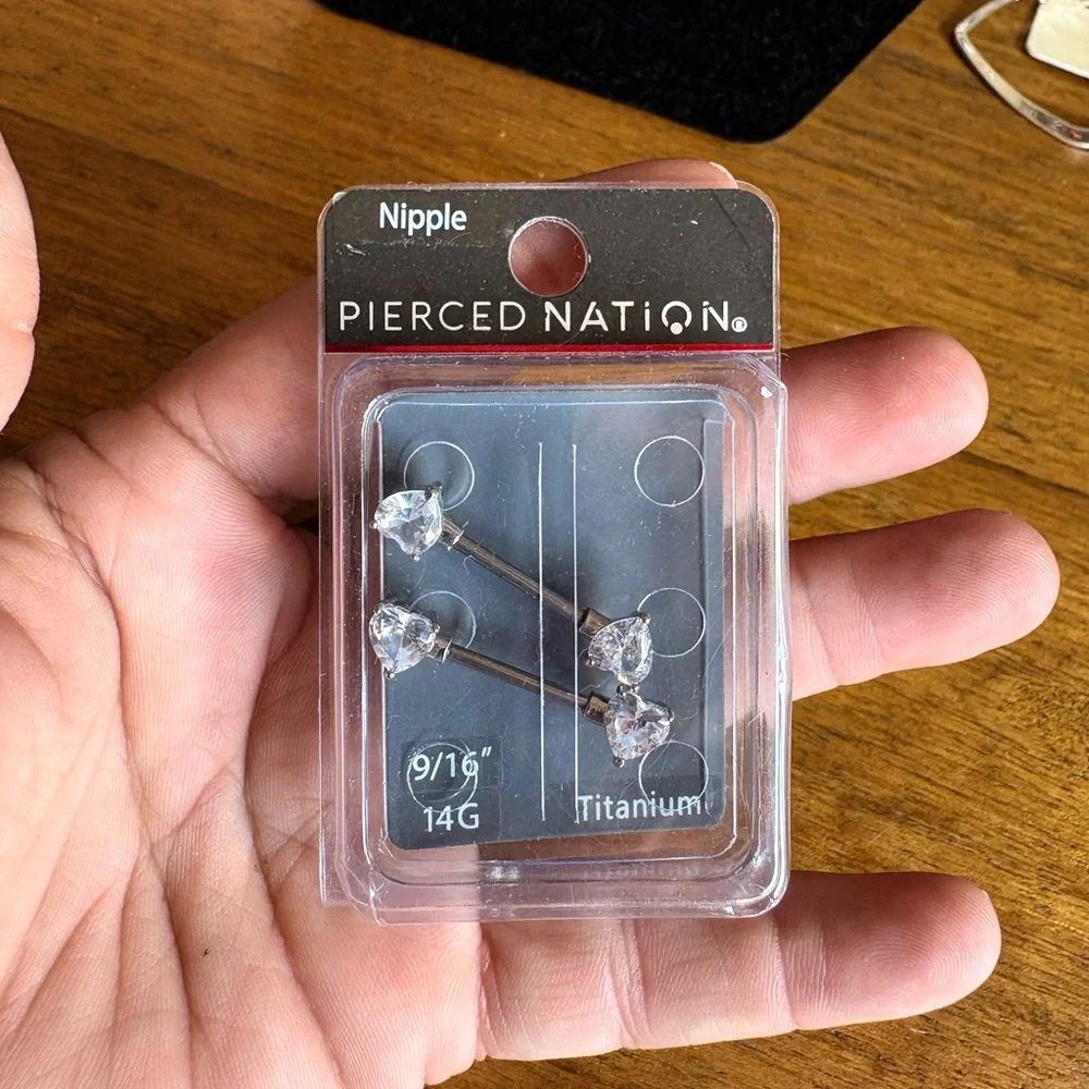 Pierced Nation Titanium Heart CZ Industrial Barbell nipple rings - Silver NWT - Picture 2 of 3